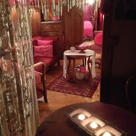 Bed & Breakfast Roulottes Du Rouard Camiers