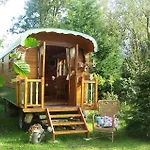 Bed & Breakfast Roulottes Du Rouard Camiers