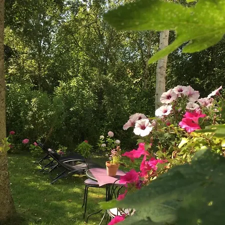 Roulottes Du Rouard Camiers