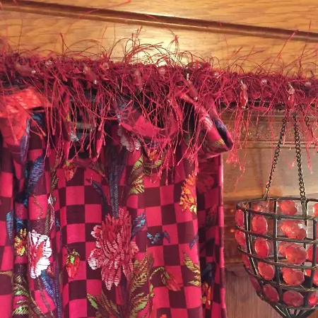 Roulottes Du Rouard Bed & Breakfast